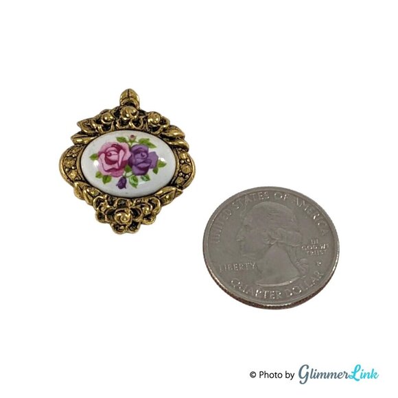 Vintage 1990s Avon Victorian Romance Porcelain Pendant - Picture 2 of 8